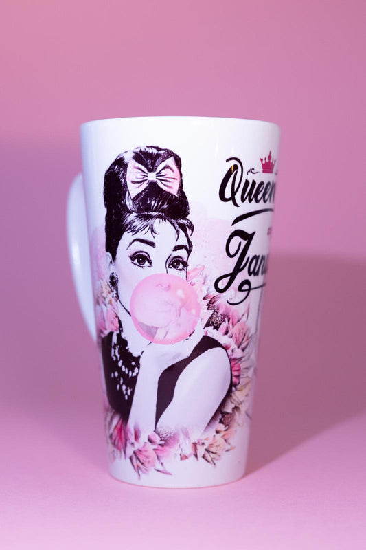 Latte cup "Mysterious Lady" Queens are born...