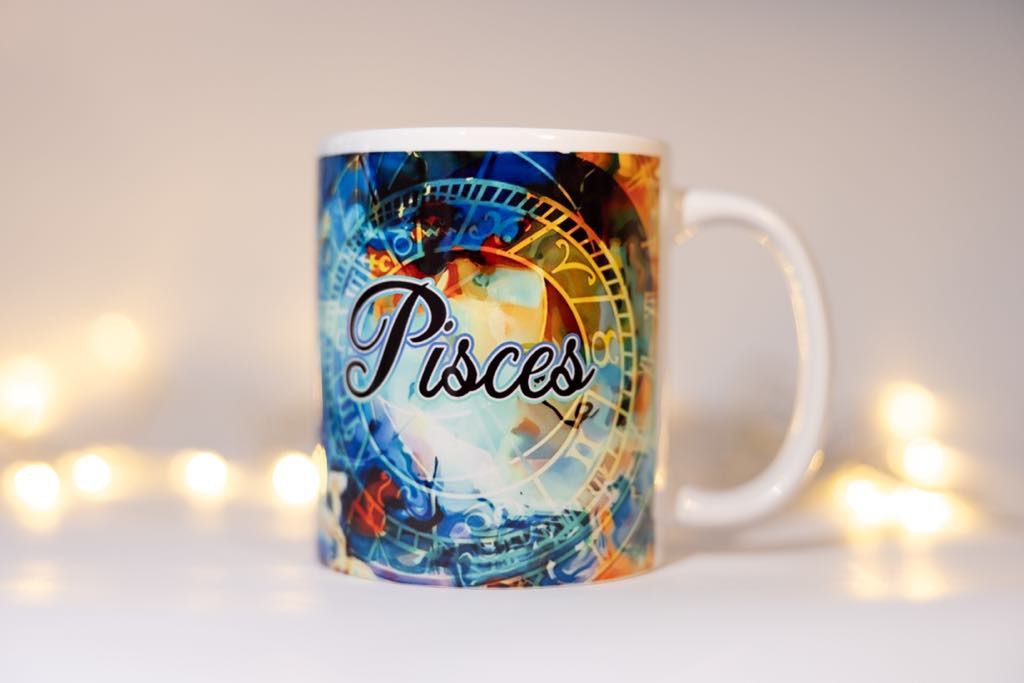 Classic double-sided mug with the horoscope sign "Pisces"